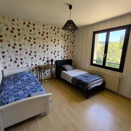 Maison Pour 9 Personnes Avec Jardin Daire *